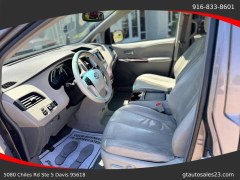 2011 Toyota Sienna