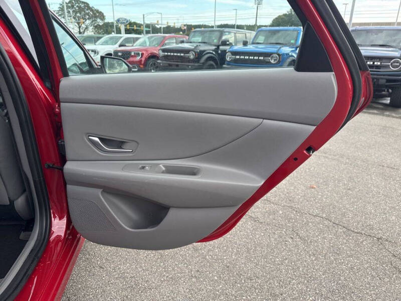 2023 Hyundai Elantra