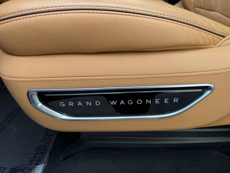 2022 Jeep Grand Wagoneer Series III