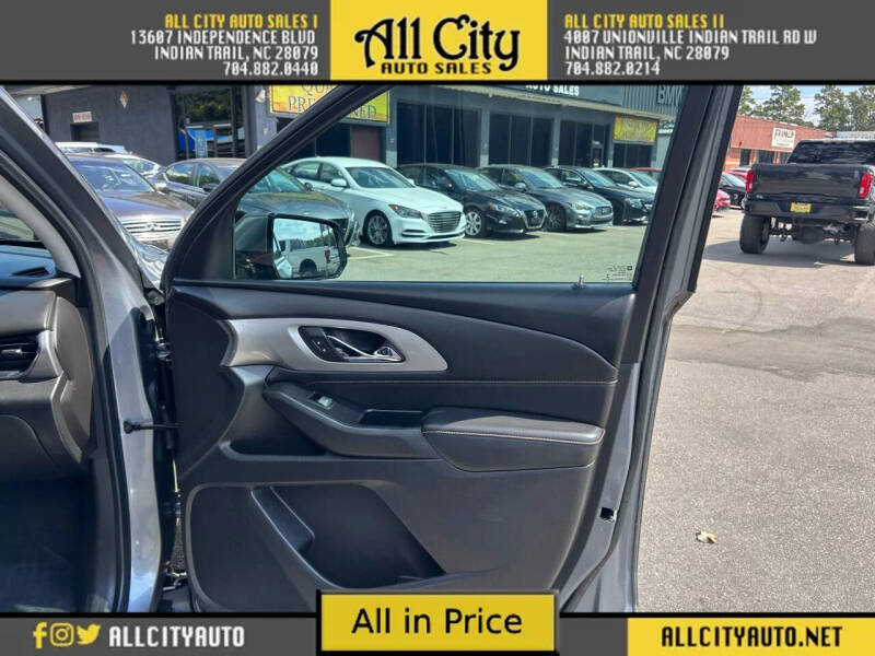 2018 Chevrolet Traverse LT Cloth