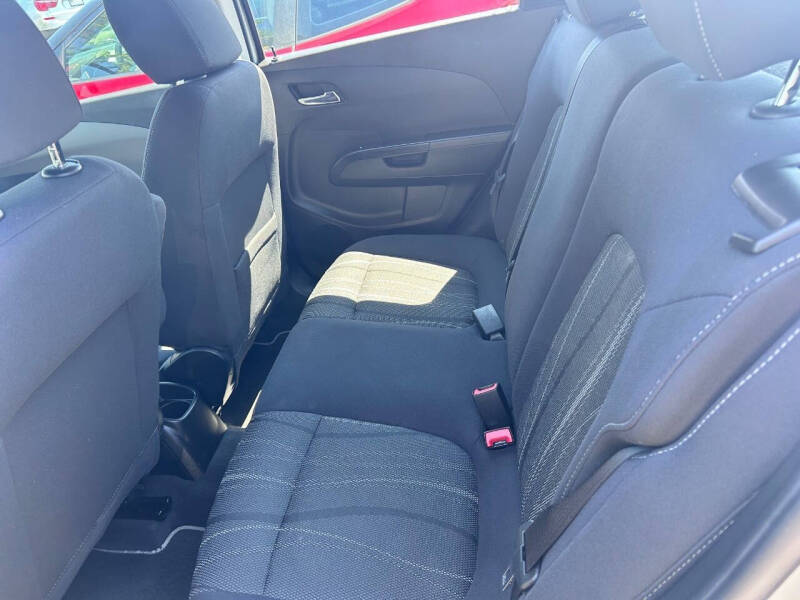 2013 Chevrolet Sonic LT Manual