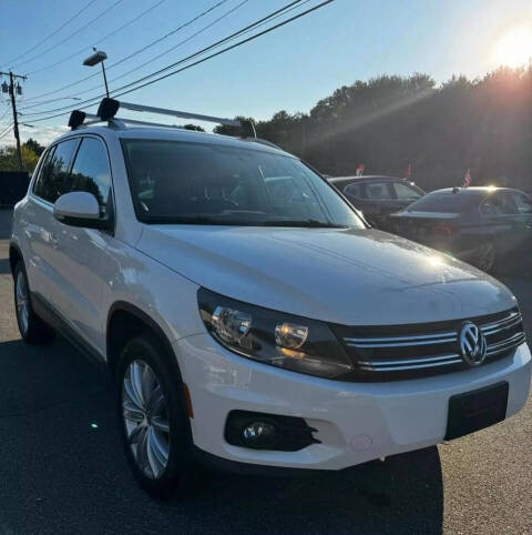 2012 Volkswagen Tiguan for sale at Adam Auto Sales Inc in Berlin, CT