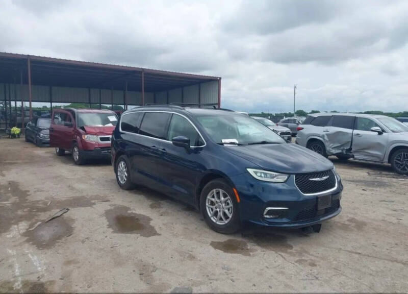 2022 Chrysler Pacifica Touring L