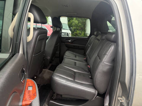 2012 Chevrolet Avalanche LT