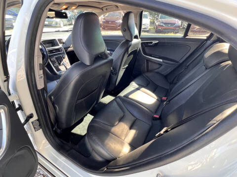 2015 Volvo S60 T5 Drive-E Premier Plus