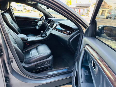 2014 Ford Taurus Limited