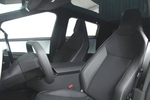 2024 Tesla Cybertruck Cyberbeast