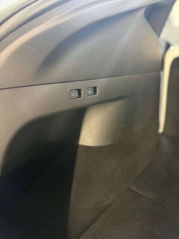 2020 Tesla Model Y Performance