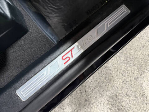 2024 Ford Explorer ST-Line