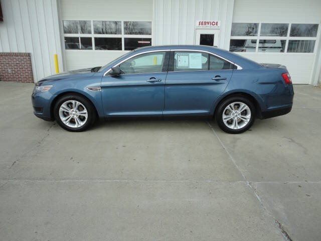 Blue 2018 Ford Taurus SE SE 4dr Sedan 1