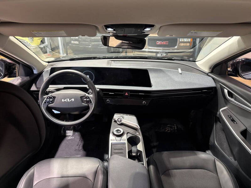 2024 Kia EV6 Light Long Range