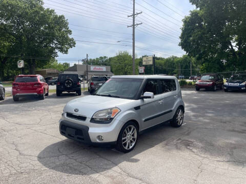 2011 Kia Soul +