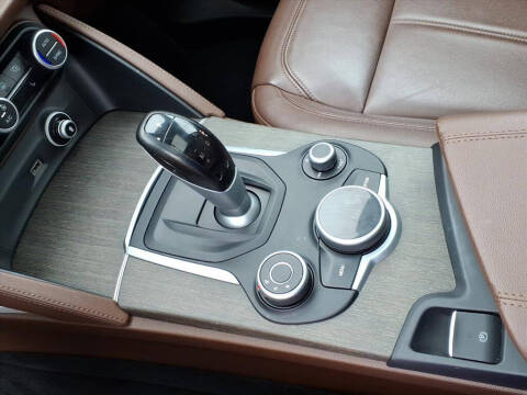 2018 Alfa Romeo Stelvio Ti