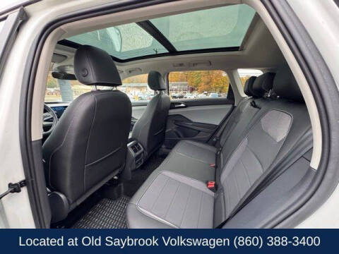 2023 Volkswagen Taos SE 4Motion