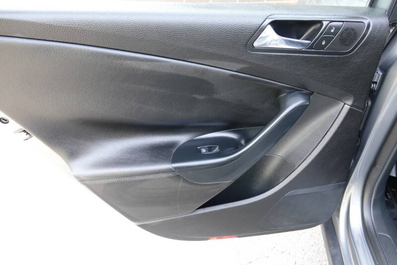 2007 Volkswagen Passat 2.0T