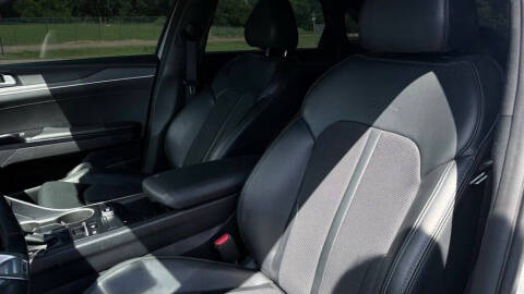 2023 Kia K5