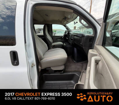 2017 Chevrolet Express LT 3500