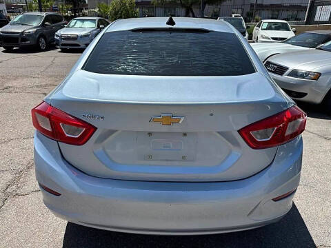 2017 Chevrolet Cruze LS Auto