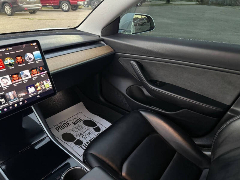 2020 Tesla Model 3 Long Range