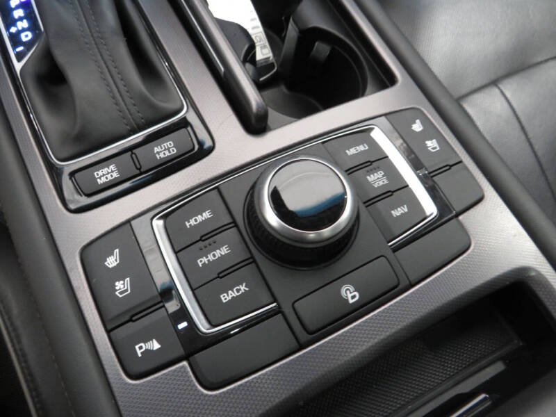 2015 Hyundai Genesis 3.8L