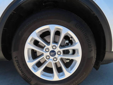 2020 Ford Escape S