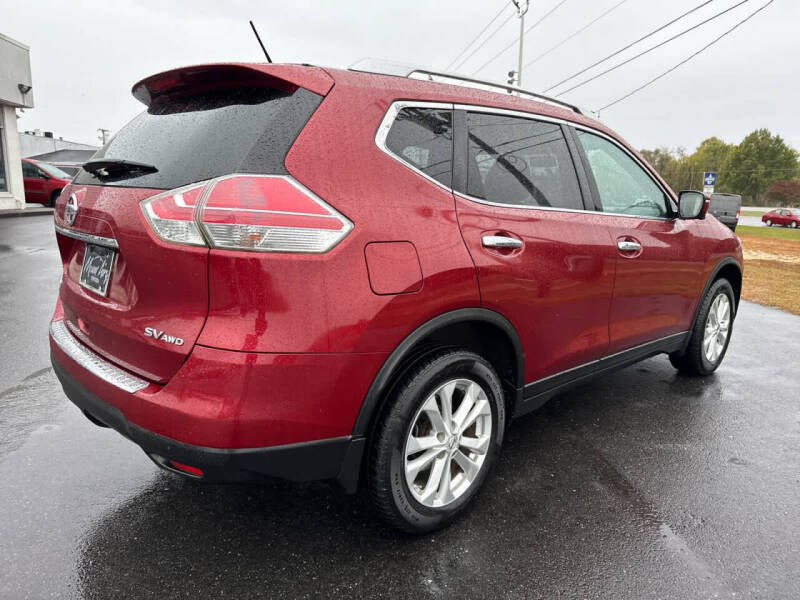 2016 Nissan Rogue SV