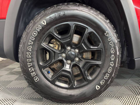 2019 Jeep Cherokee Trailhawk