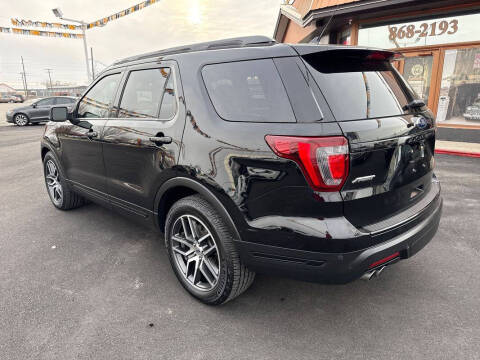 2018 Ford Explorer Sport