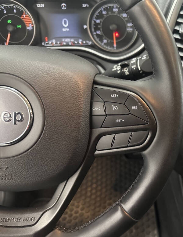 2019 Jeep Cherokee Trailhawk