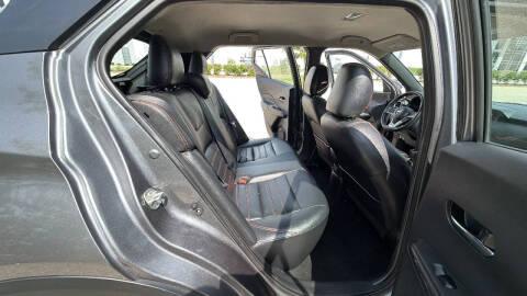 2020 Nissan Kicks SR
