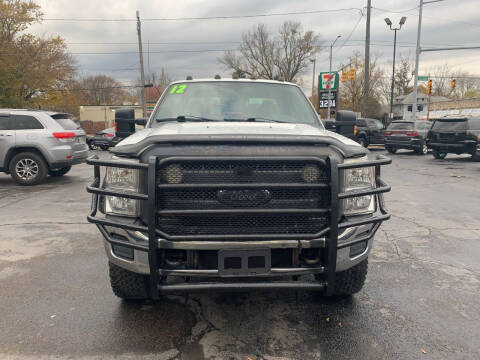 2012 Ford F-250 Super Duty for sale at DTH FINANCE LLC in Toledo OH