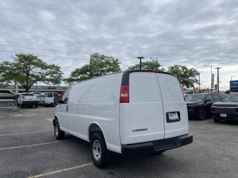 2026 Chevrolet Express 2500