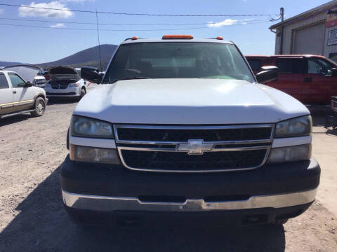 2006 Chevrolet Silverado 2500HD Work Truck