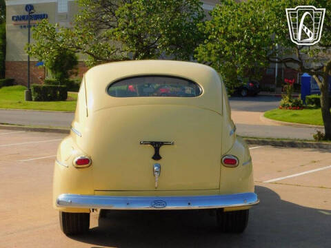 1942 Ford Super Deluxe