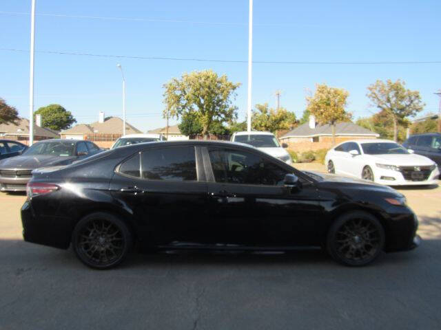 2023 Toyota Camry SE Nightshade