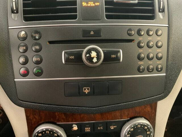 2011 Mercedes-Benz C-Class C 300 Luxury