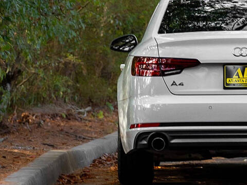 2018 Audi A4 2.0T quattro Prestige