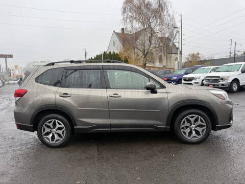 2020 Subaru Forester Premium