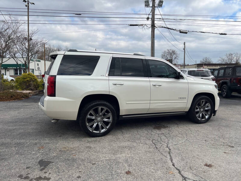 2015 Chevrolet Tahoe LTZ photo 5