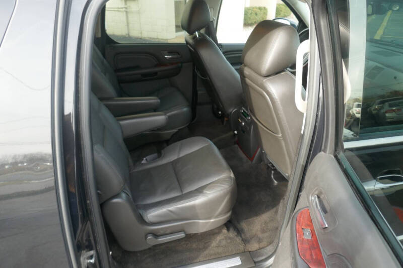 2013 Cadillac Escalade ESV Premium