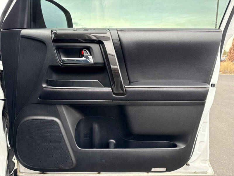 2018 Toyota 4Runner TRD Off-Road Premium