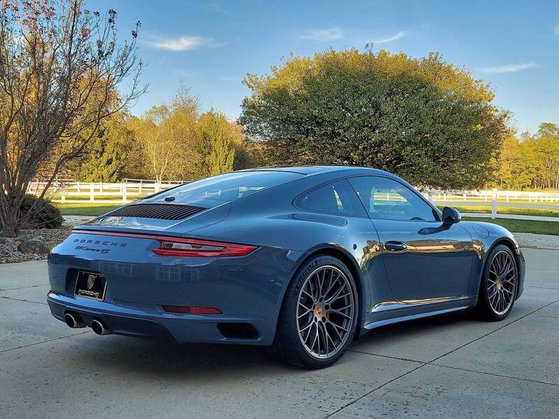 2017 Porsche 911 Carrera 4S