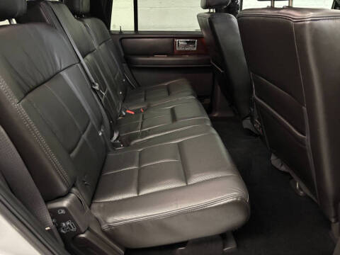 2012 Lincoln Navigator