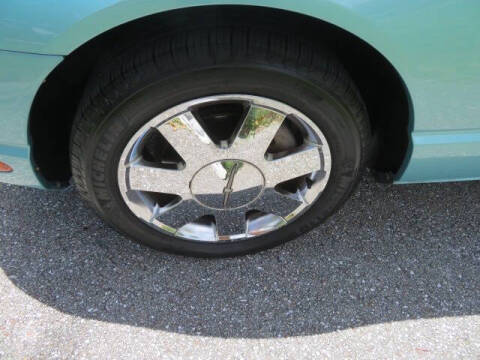 2002 Ford Thunderbird Deluxe