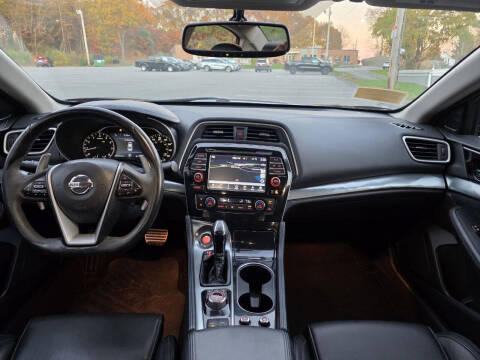 2016 Nissan Maxima 3.5 SR