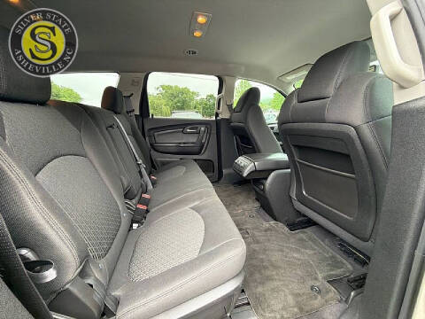 2010 Chevrolet Traverse LT