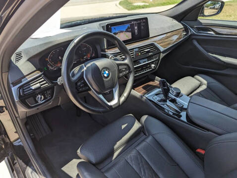 2021 BMW 5 Series 530i