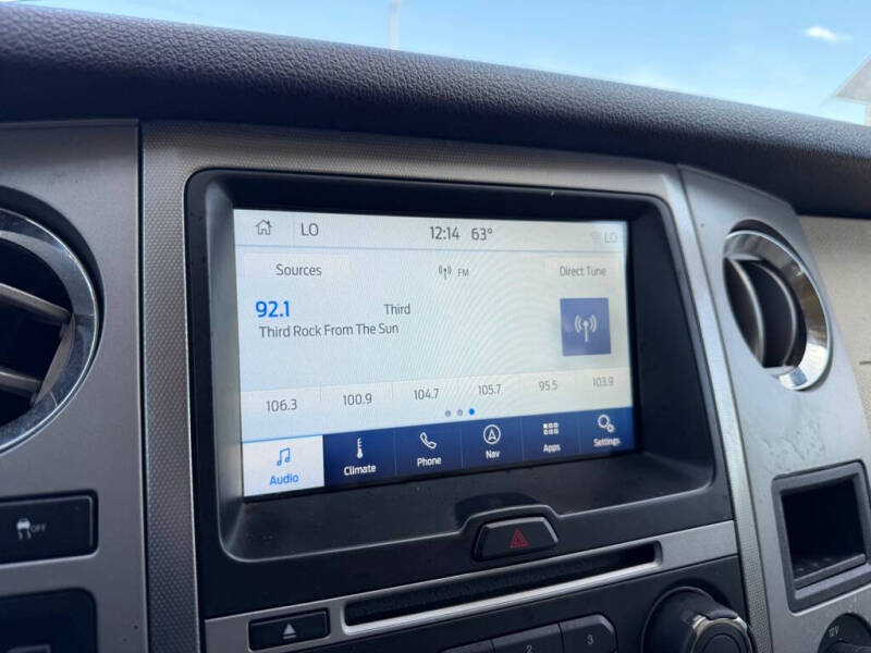 2016 Ford Expedition EL XLT