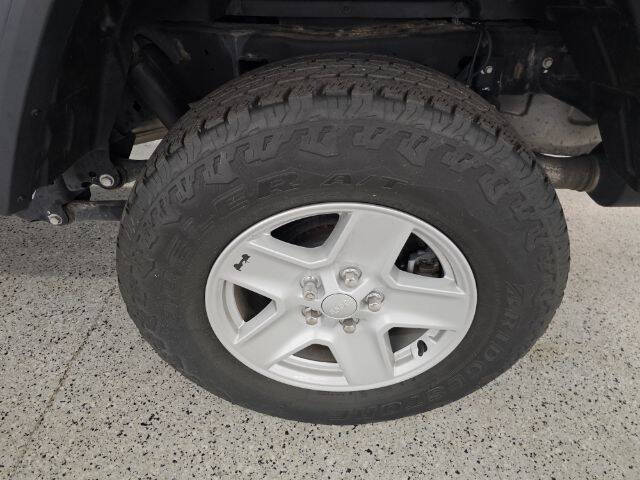 2020 Jeep Gladiator Sport