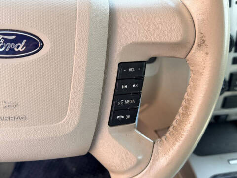 2011 Ford Escape XLT